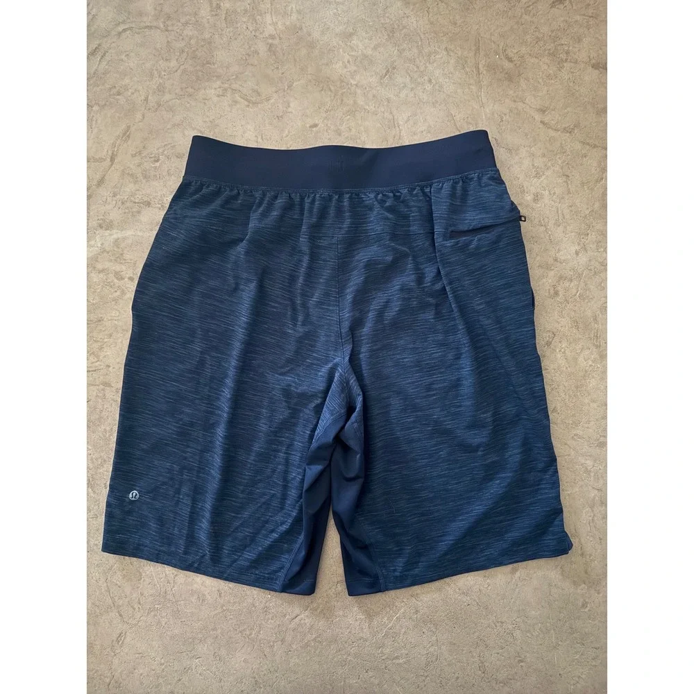 Lululemon T.H.E. Shorts Mens Large Navy Space Dye Heathered 11 Inseam